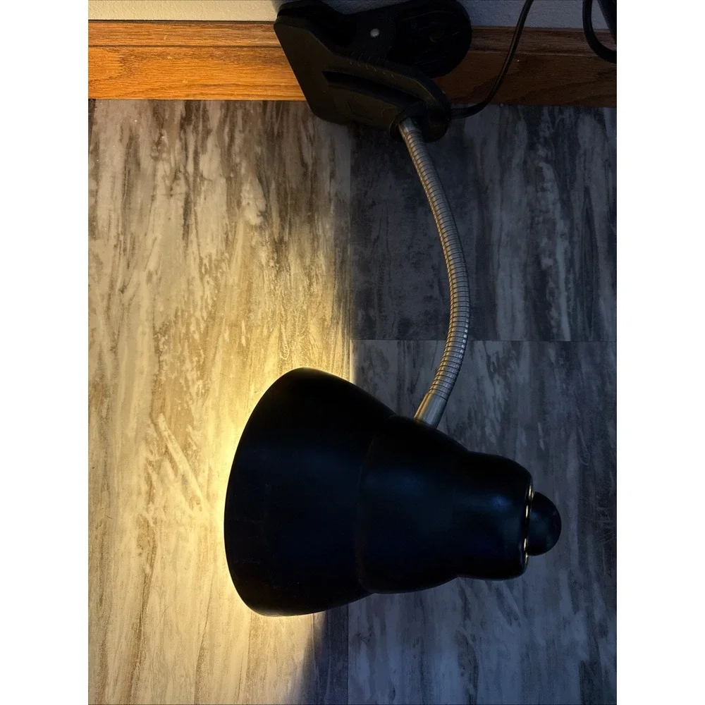 Portable Desk Lamp Clamp Adjustable Goose Neck Black Cone Shade CL-151 Luminaire